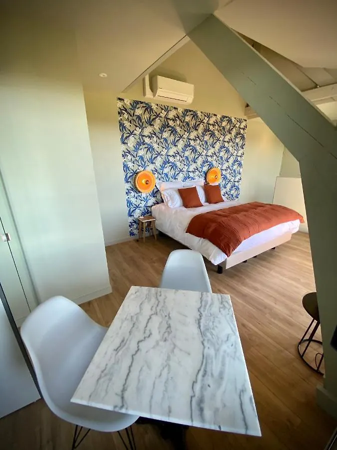 La Bellevue Bistrot Et Chambres D'Hotes Séné Frühstückspension
