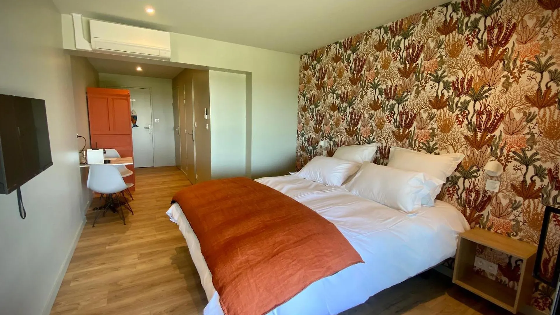 La Bellevue Bistrot Et Chambres D'Hotes Séné Frühstückspension