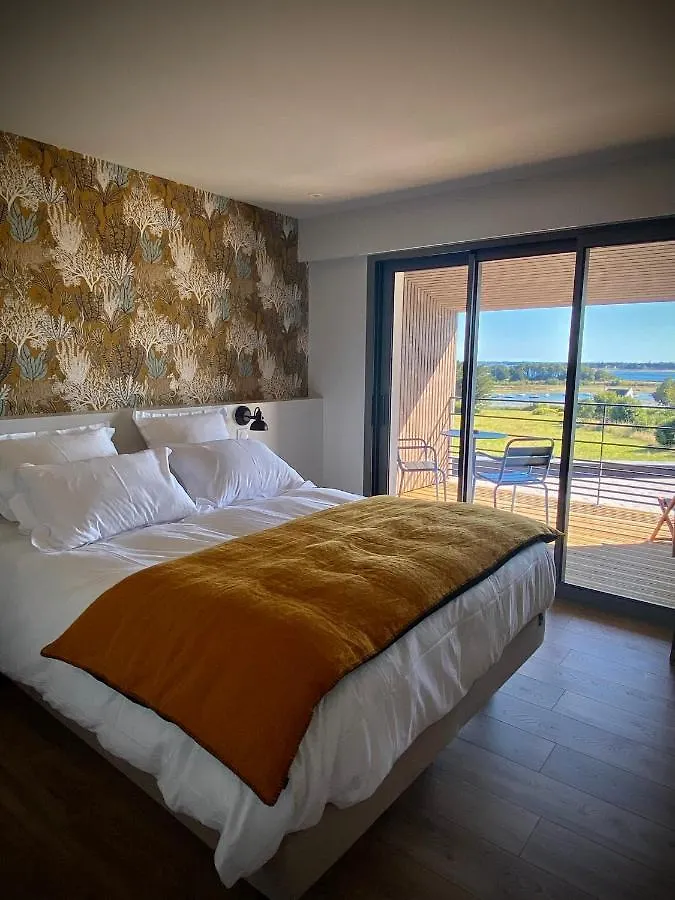 Bed & Breakfast La Bellevue Bistrot Et Chambres D'Hotes Sene France