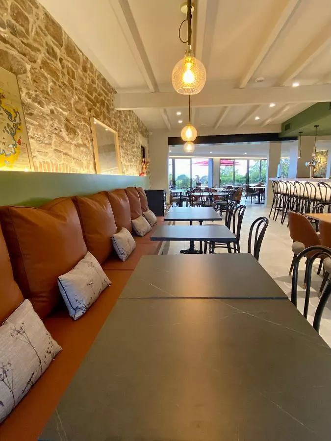 La Bellevue Bistrot Et Chambres D'Hotes Séné